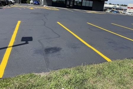 How Much Does Asphalt Sealcoating Cost in Kansas City (2026 Guide)? Thumbnail