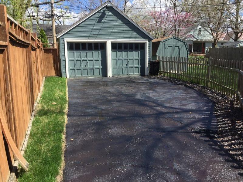 Driveway Repair in Ward Parkway Plaza Thumbnail