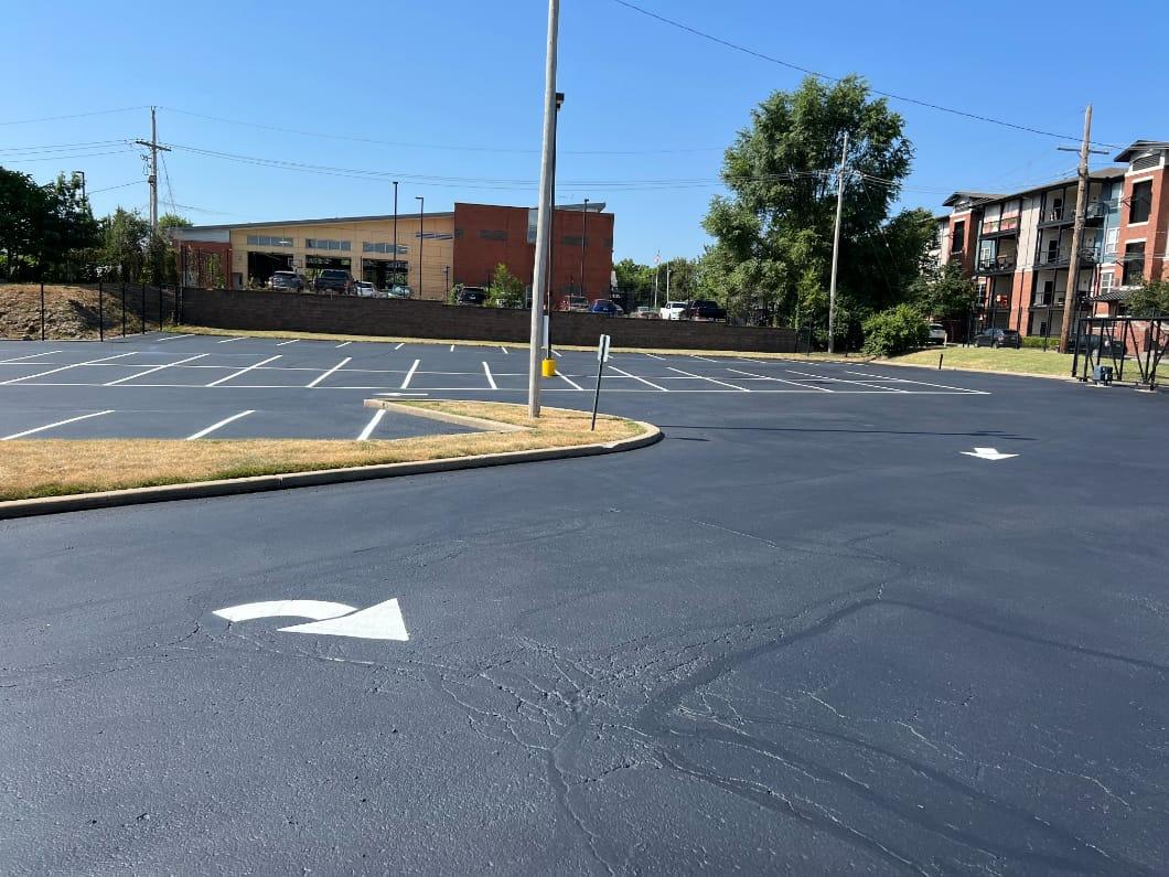 Parking Lot Repair in Kansas City, MO Thumbnail