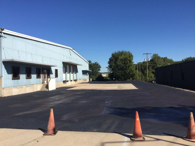 Patch and Sealcoating in Kansas City, MO Thumbnail