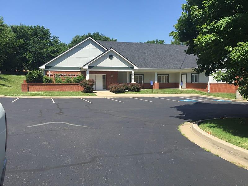 Sealcoat & Repairs in Shawnee, KS Thumbnail