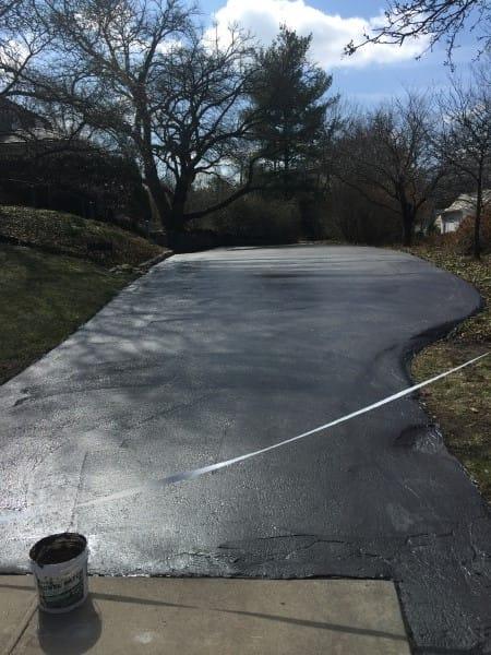 Sealcoating in Mission Hills, KS Thumbnail